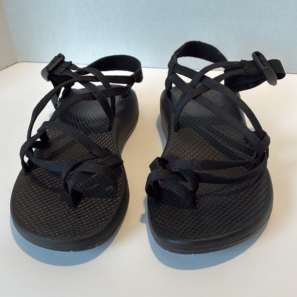 Chaco‘s ZX/2 sandals
Vibram  sole
Women’s size 8